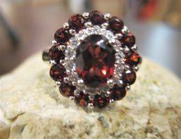 ST. SILBER 925° ECHTGRANATST.\KISTALLE RING MP,  DM 19